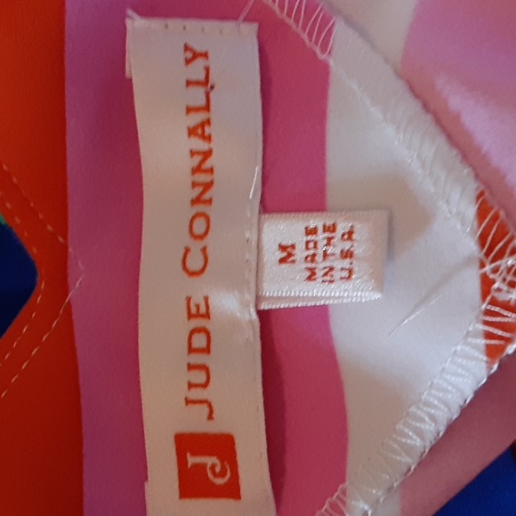 Jude Connally sleeveless v-neck blouse. - Picture 5 of 9